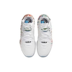 Nike LeBron 17 - Répartition Intelligente des Impacts