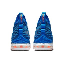 Nike LeBron 15 - Absorption Intelligente Chocs