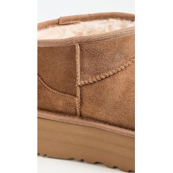 UGG Classic Ultra Mini Platform 1135092 | Expérience de Marque